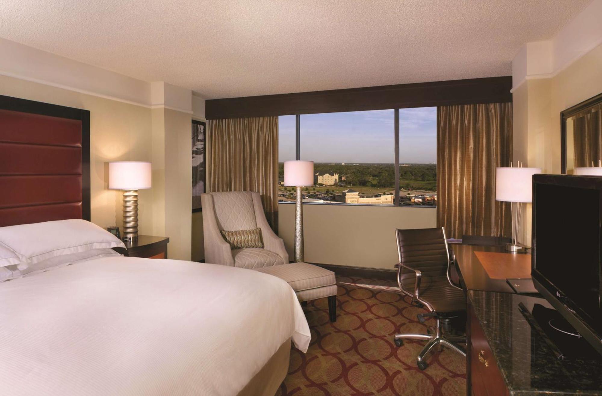Hotel Hilton College Station & Conference Center Exterior foto