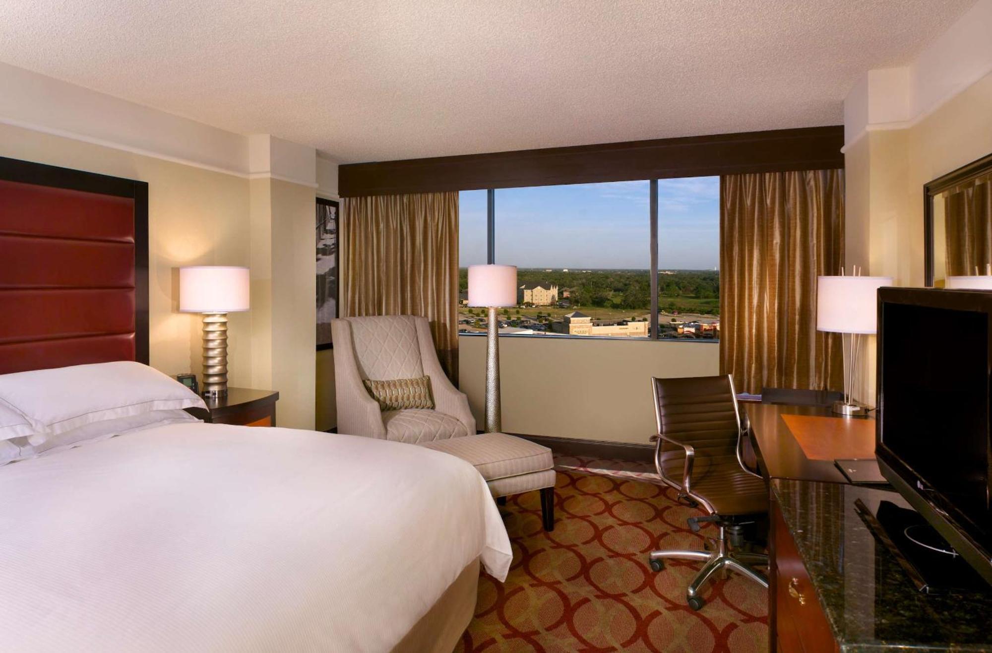 Hotel Hilton College Station & Conference Center Exterior foto